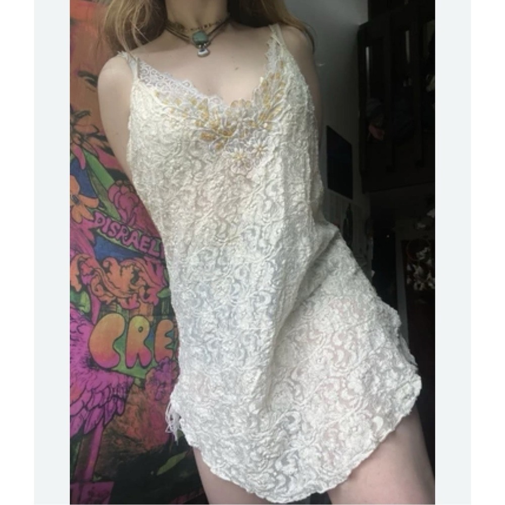 Vintage Magic Night By Cinema Etoile Sz M Lace Slip Cream Y2K Coquette - Picture 2 of 9